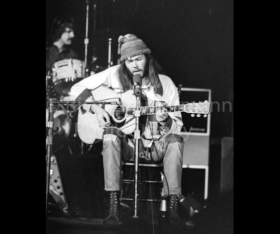 Neil Young 1 5 1973 52018 11 145 of 36